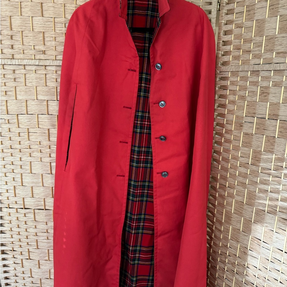 Elegant Red Women's Cape with Plaid Lining